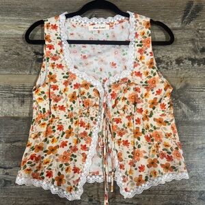 Floral Sleeveless Top with Lace Trim